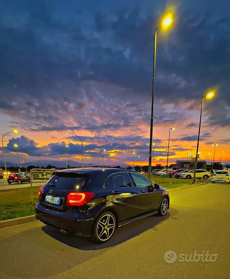 Usata Mercedes A180 AMG 109 CV (80 kW) 2014 Nero Utilitaria