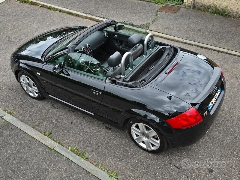 Usata Audi TT Roadster S-Line 225 CV (165 kW) 2003 Nero Cabrio