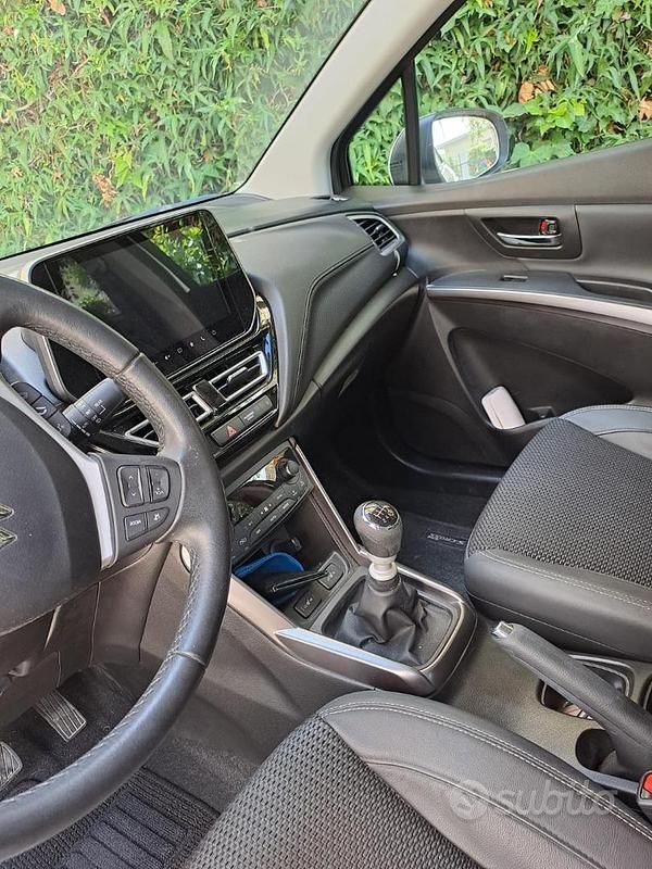 Gebraucht Suzuki SX4 S-Cross 129 PS (94 kW) 2022 Weiß SUV