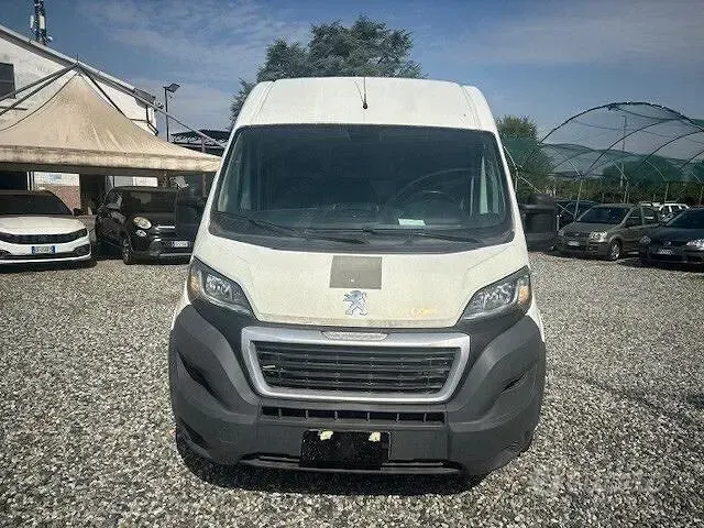 Usata Peugeot Boxer 131 CV (96 kW) 2018 Bianco Furgone