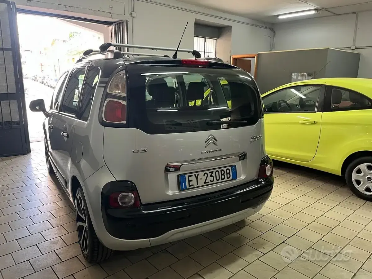 Usata Citroën C3 Picasso Exclusive 92 CV (67 kW) 2015 Grigio Monovolume