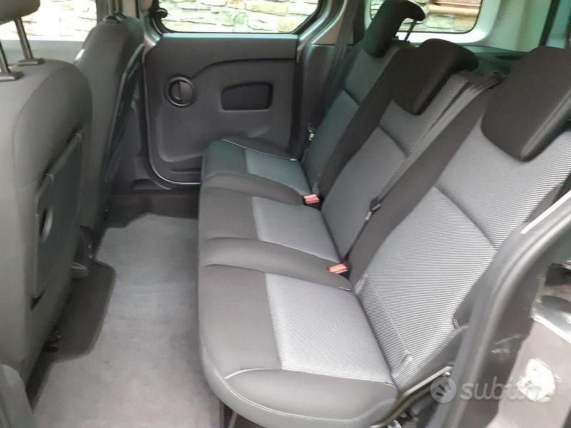 Usata Renault Kangoo Extreme 110 CV (80 kW) 2016 Marrone Monovolume