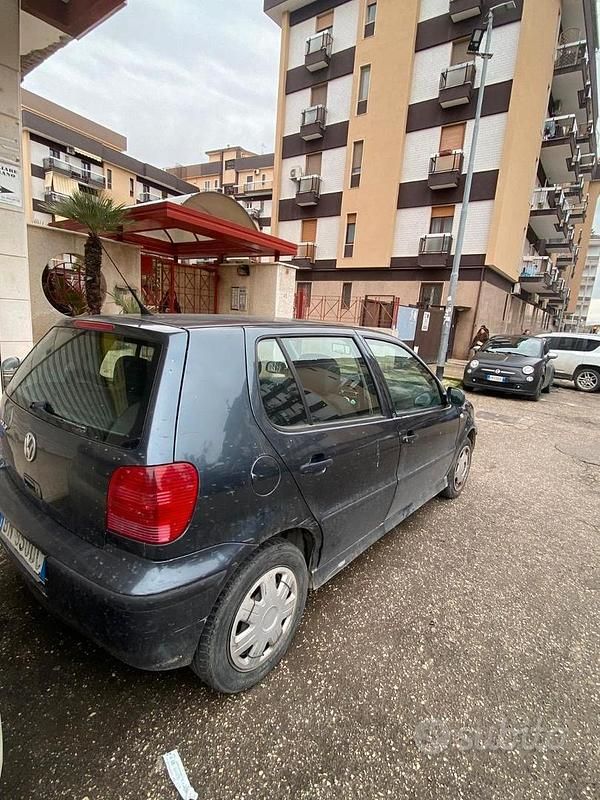 Usata VW Polo Comfortline 60 CV (44 kW) 2000 Verde Berlina