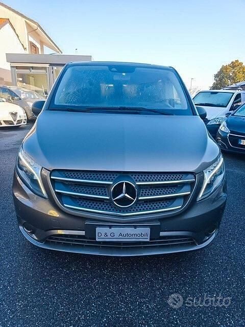 Usata Mercedes Vito 2016 Grigio Furgone