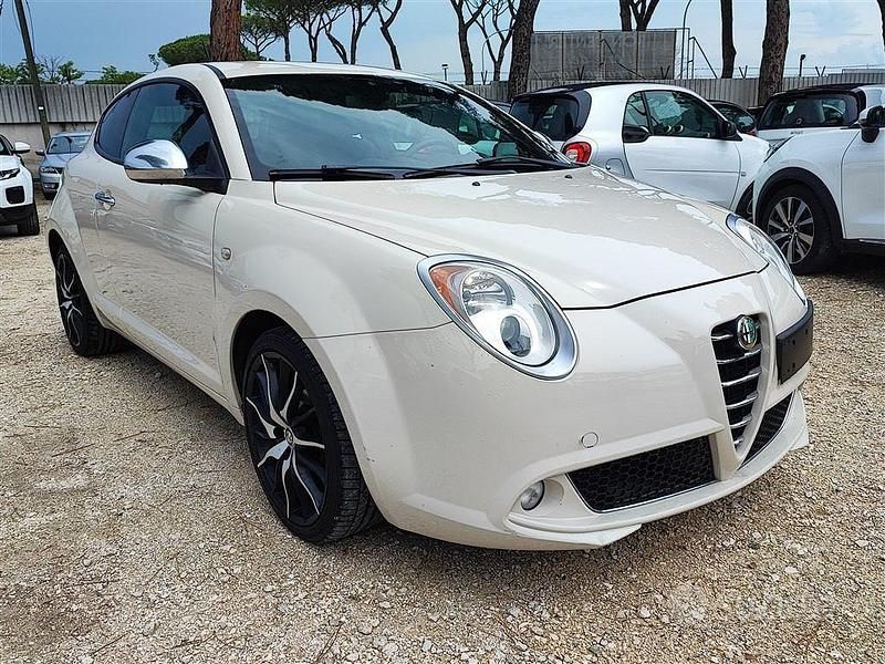 Usata Alfa Romeo MiTo 105 CV (77 kW) 2013 Bianco Utilitaria