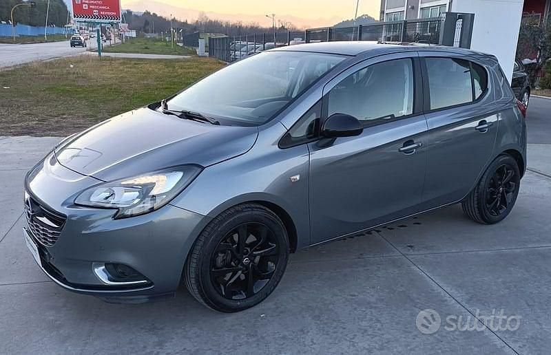 Usata Opel Corsa Edition 75 CV (55 kW) 2018 Grigio Utilitaria