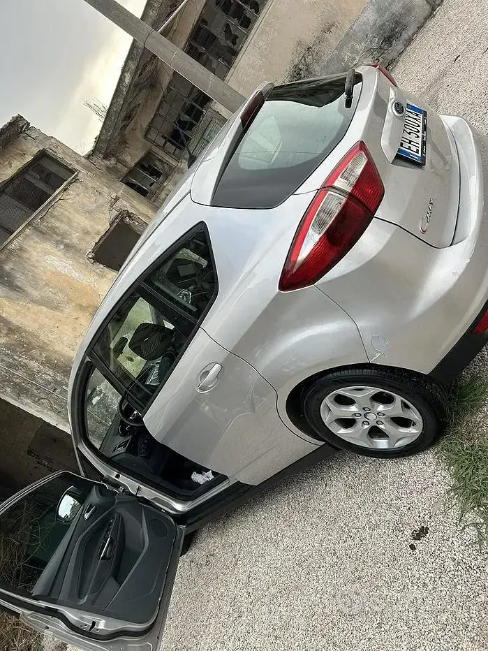 Usata Ford C-MAX 115 CV (84 kW) 2011 Grigio Monovolume