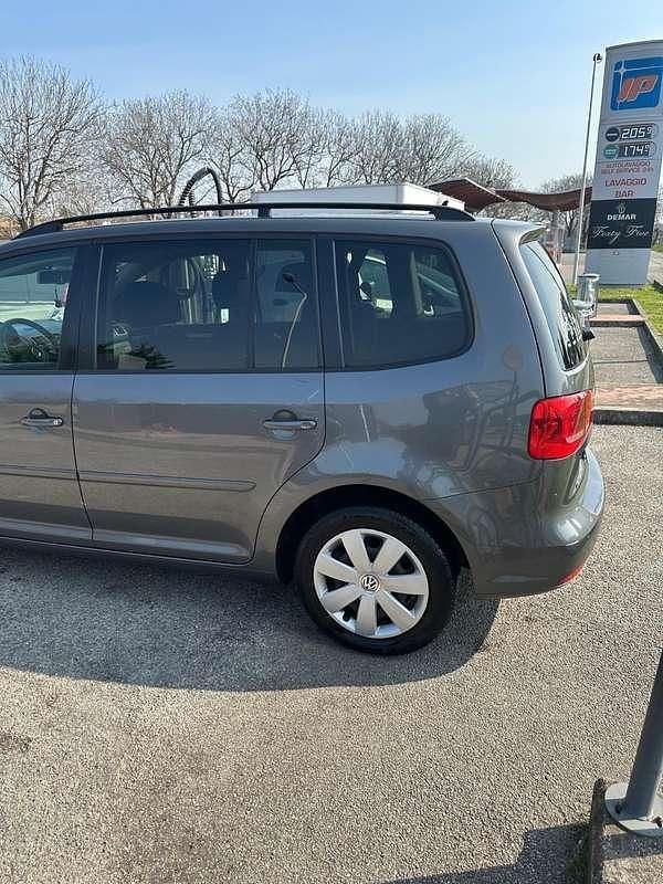 Usata VW Touran Comfortline 105 CV (77 kW) 2013 Monovolume