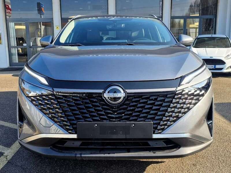 Usata Nissan Qashqai Acenta 140 CV (102 kW) 2024 Rosso SUV