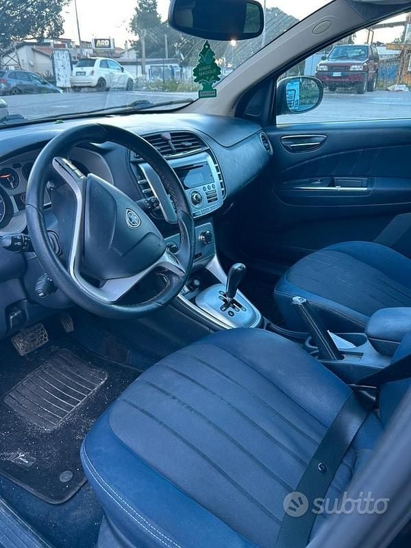 Usata Lancia Delta 2011 Nero Utilitaria