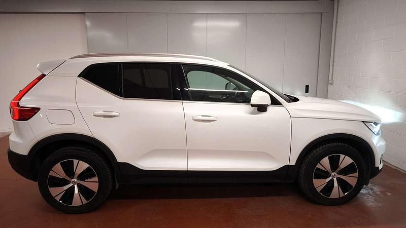 Usata Volvo XC40 Inscription 179 CV (131 kW) 2020 Bianco SUV