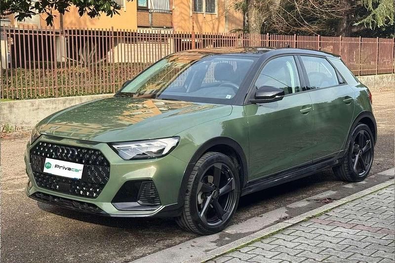 Usata Audi A1 110 CV (80 kW) 2024 Verde Utilitaria