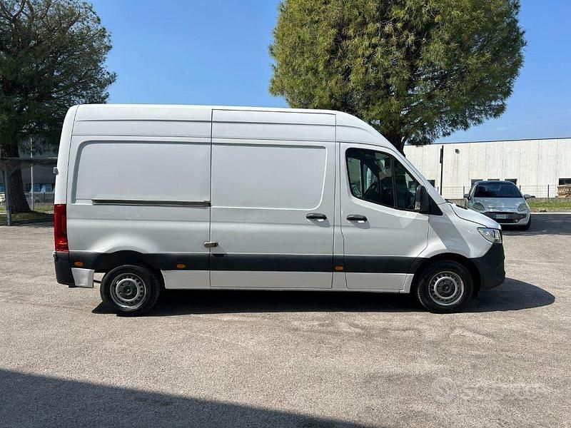 Usata Mercedes Sprinter 114 CV (83 kW) 2021 Bianco Furgone