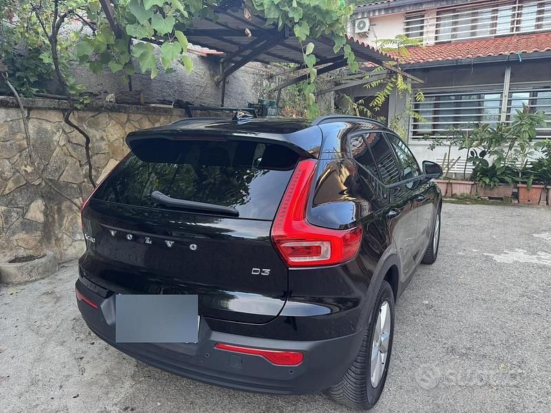 Usata Volvo XC40 150 CV (110 kW) 2019 Nero SUV