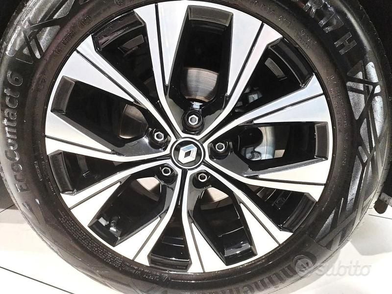 Usata Renault Captur Techno 101 CV (74 kW) 2023 Blu SUV