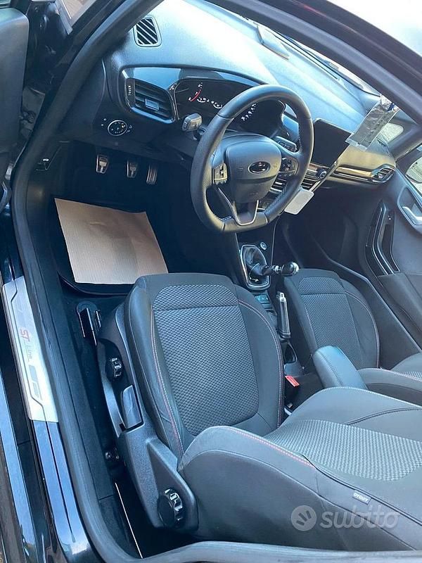 Usata Ford Fiesta ST-Line 100 CV (73 kW) 2019 Nero Utilitaria