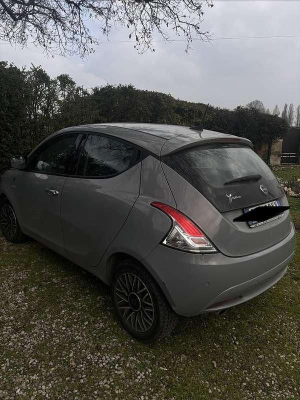 Usata Lancia Ypsilon S 69 CV (50 kW) 2022 Utilitaria
