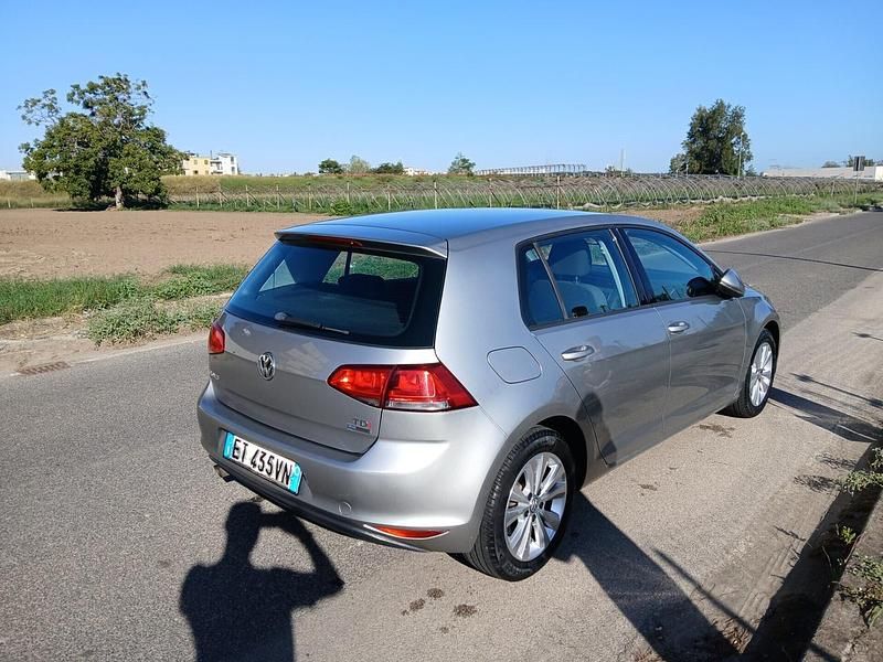 Usata VW Golf VII Highline 104 CV (76 kW) 2014 Nero Berlina