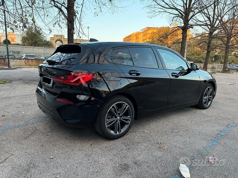 Usata BMW 118 Sport Line 136 CV (100 kW) 2021 Nero Utilitaria