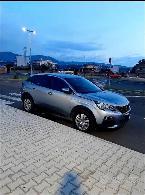 Usata Peugeot 3008 131 CV (96 kW) 2020 Grigio SUV