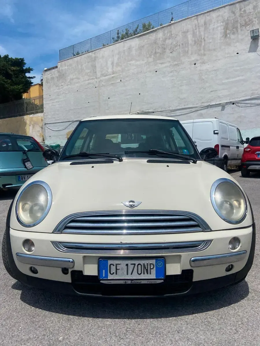 Usata Mini One D 75 CV (55 kW) 2003 Bianco Utilitaria