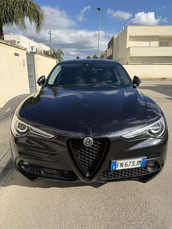 Usata Alfa Romeo Stelvio Executive 209 CV (153 kW) 2017 SUV