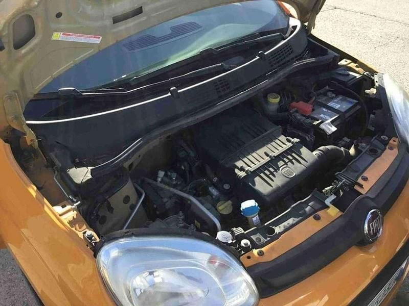 Usata Fiat Panda Easy 69 CV (50 kW) 2020 Arancione Utilitaria