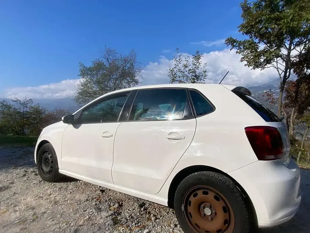 Usata VW Polo Highline 105 CV (77 kW) 2012 Bianco Utilitaria