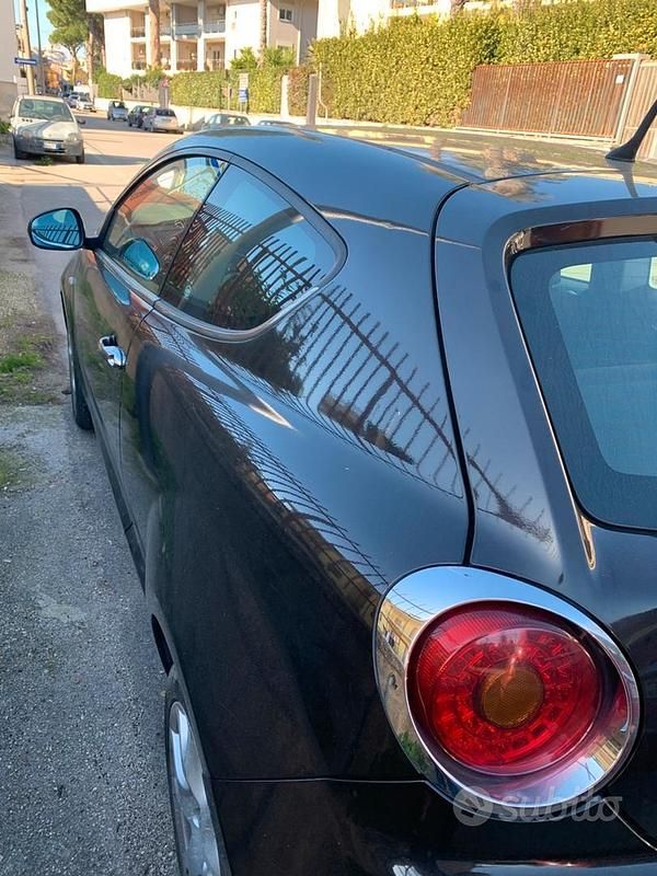 Usata Alfa Romeo MiTo 120 CV (88 kW) 2010 Nero Utilitaria