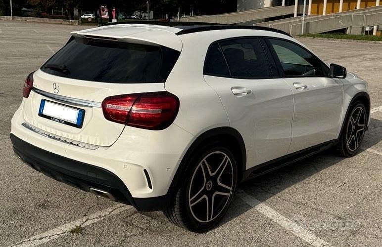 Usata Mercedes GLA200 AMG 2019 Bianco SUV