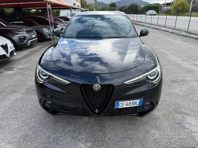 Usata Alfa Romeo Stelvio Veloce 210 CV (154 kW) 2021 Nero SUV