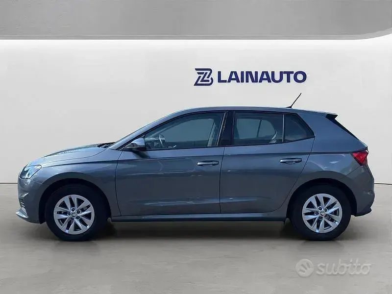 Usata Skoda Fabia Ambition 65 CV (47 kW) 2023 Grigio Utilitaria