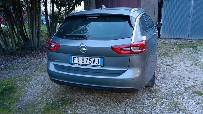 Usata Opel Insignia Sport 170 CV (125 kW) 2018 Grigio Station wagon