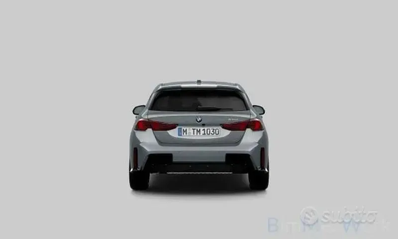 Usata BMW 120 Performance 163 CV (119 kW) 2025 Grigio Utilitaria
