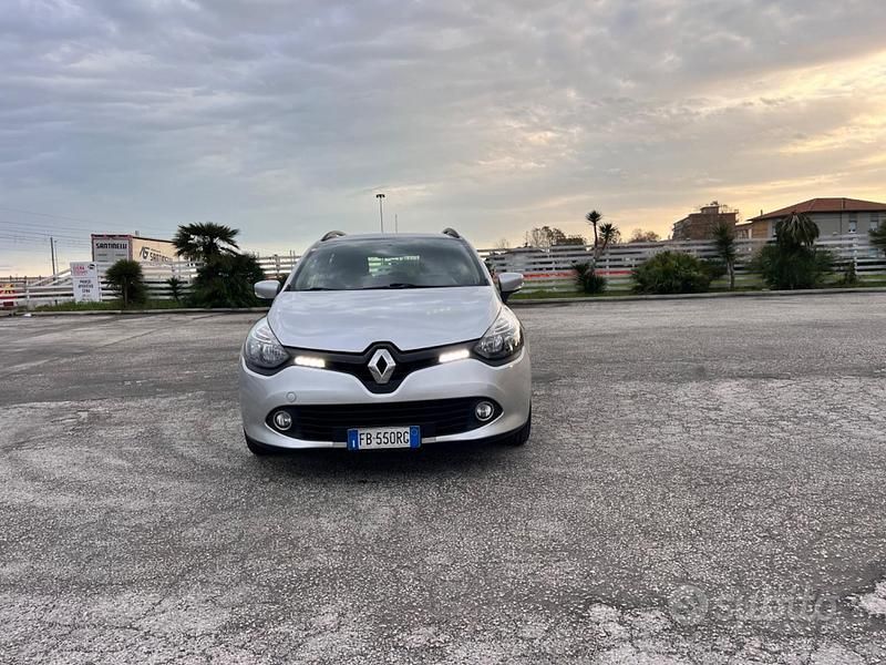 Usata Renault Clio GrandTour 75 CV (55 kW) 2016 Grigio Station wagon