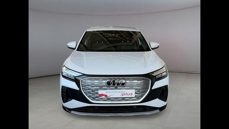 Usata Audi Q4 Sportback e-tron Advanced 150 kW (204 CV) 2023 Bianco SUV