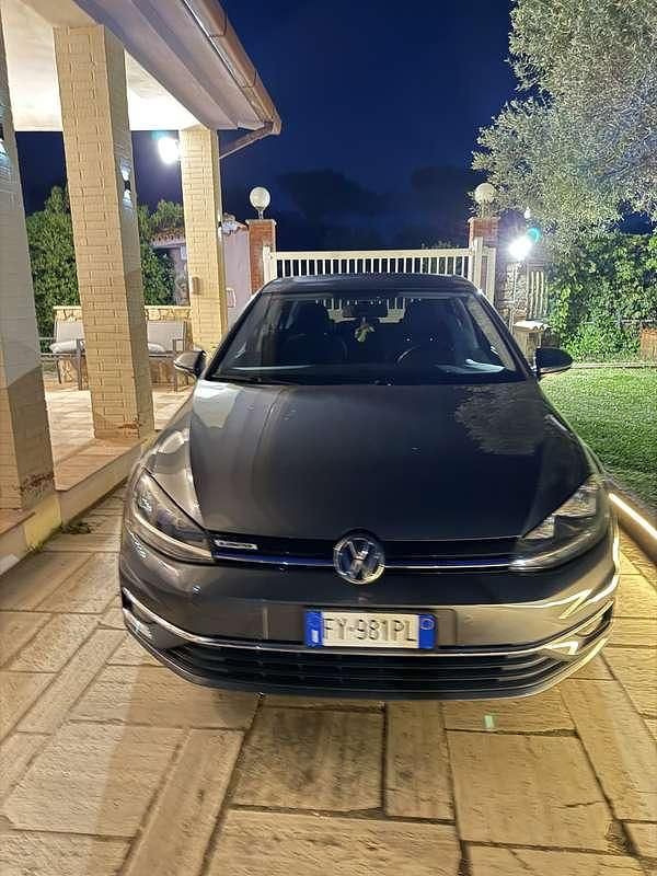 Usata VW Golf VII Highline 131 CV (96 kW) 2019 Grigio Berlina