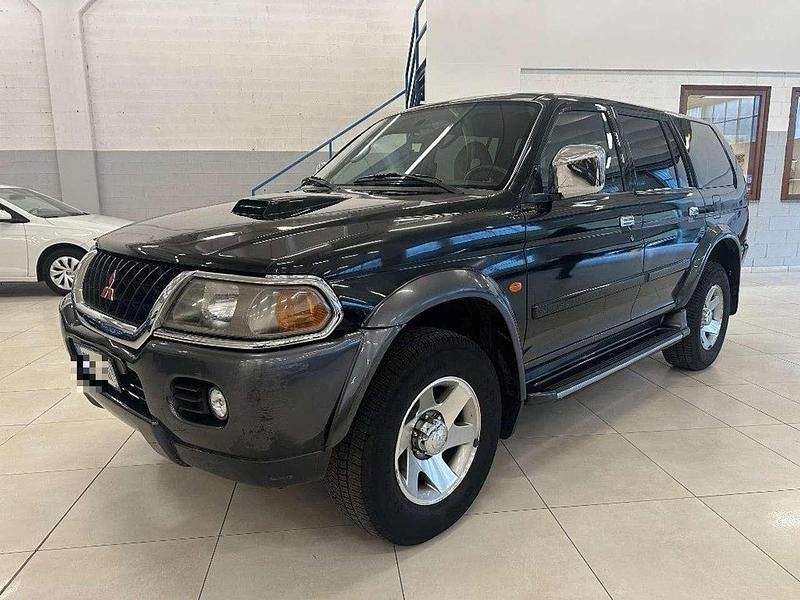 Nero Usata 2003 Mitsubishi Pajero Sport SUV | 7500 € (Buon prezzo) - Immagine 1/4