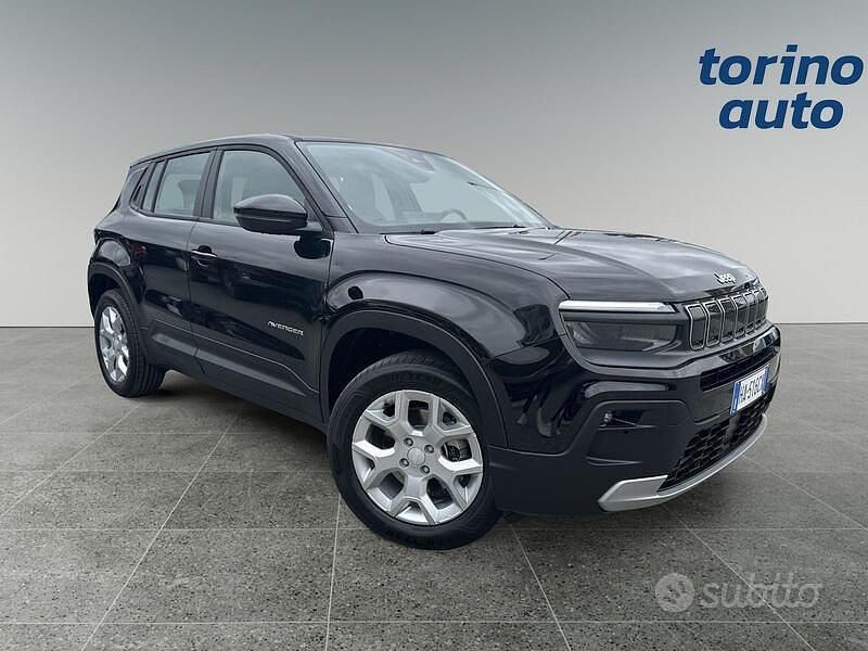 Nero Nuova 2025 Jeep Avenger Altitude SUV | 25.890 € (Buon prezzo) - Immagine 1/4