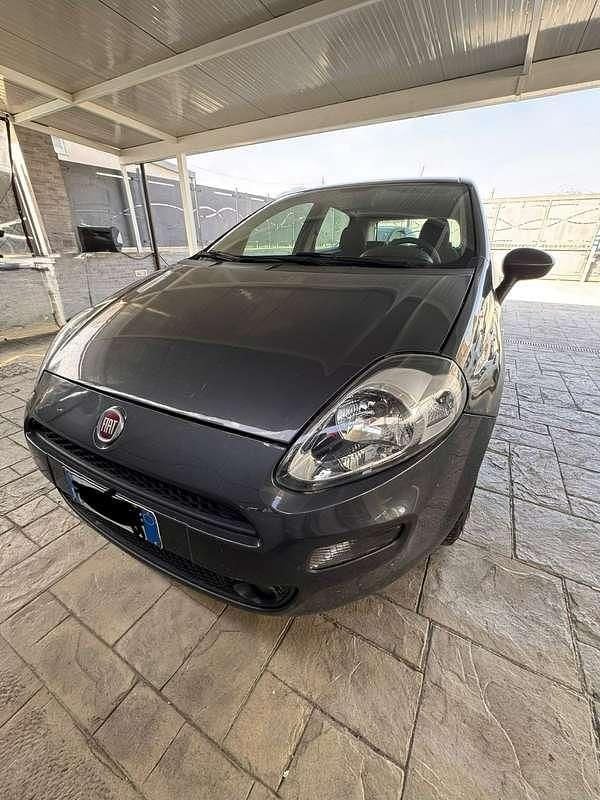 Usata Fiat Punto Evo Dynamic 69 CV (50 kW) 2013 Utilitaria
