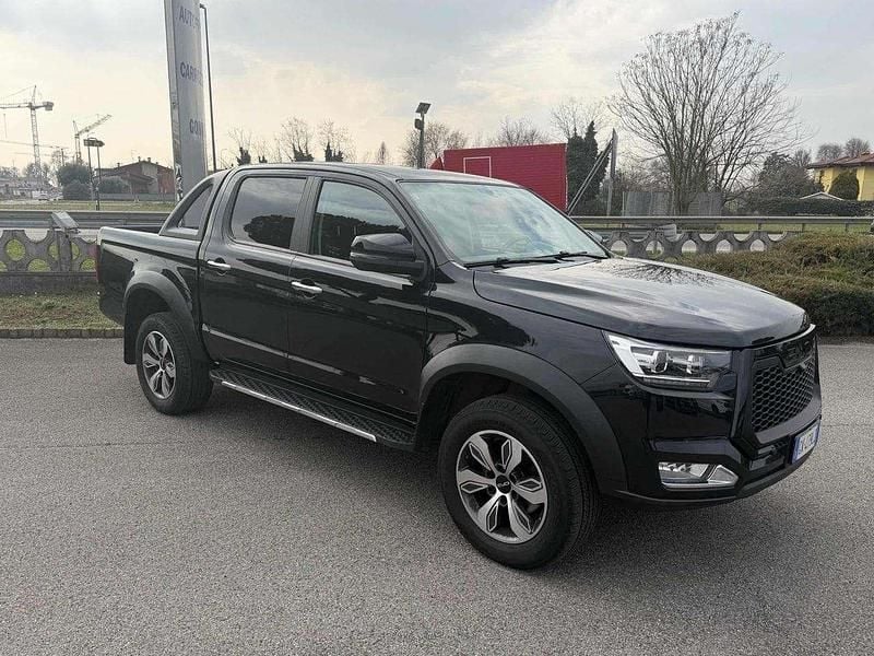 Usata EVO Cross 4 136 CV (100 kW) 2022 Nero Pick-up