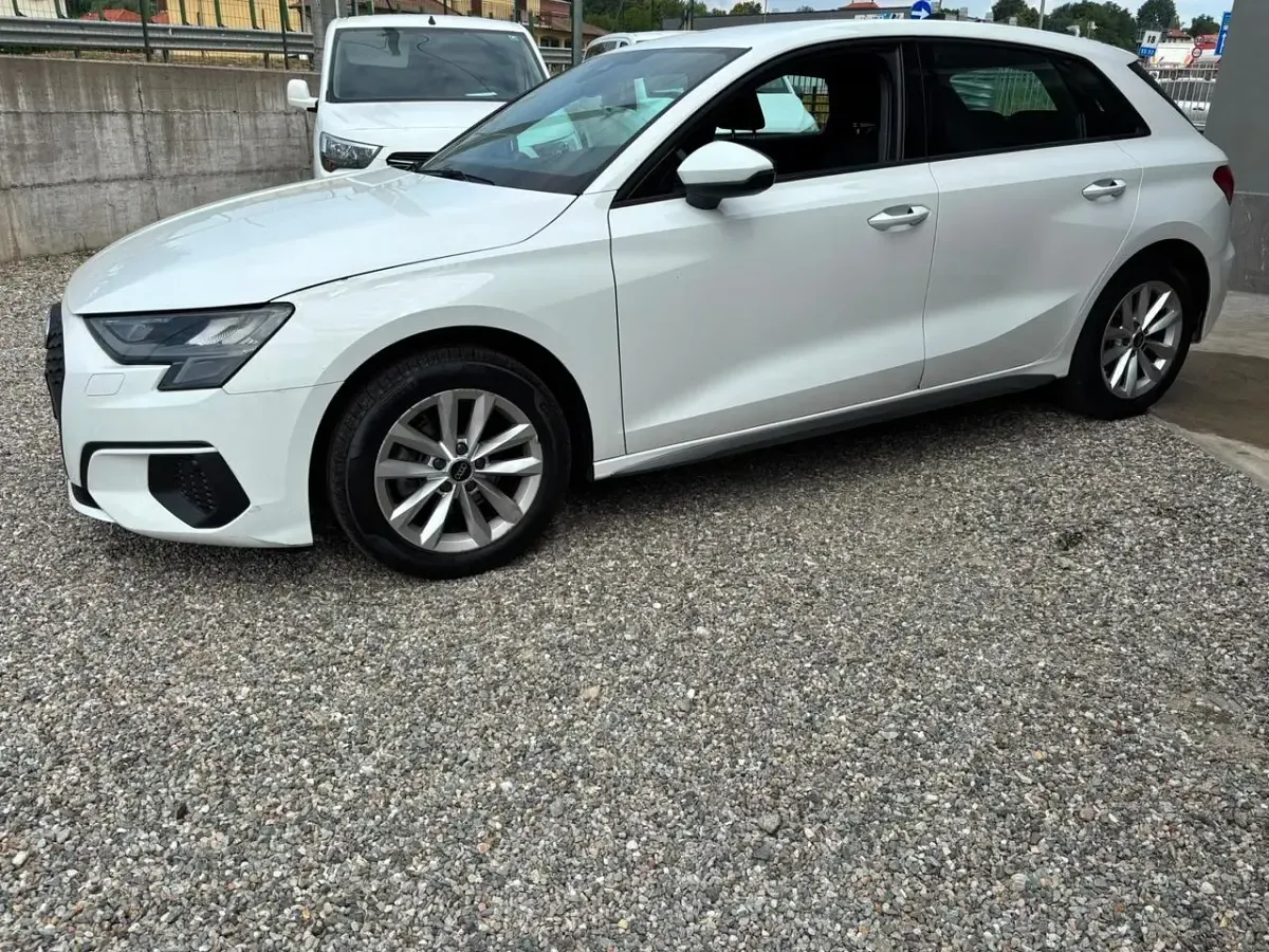 Usata Audi A3 Business 150 CV (110 kW) 2023 Bianco Berlina