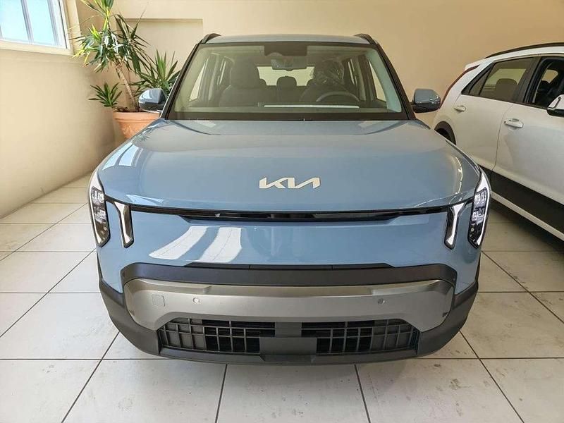 Nuova Kia EV2 Air 106 kW (145 CV) 2026 Azzurro SUV