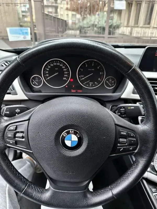 Usata BMW 318 150 CV (110 kW) 2017 Berlina