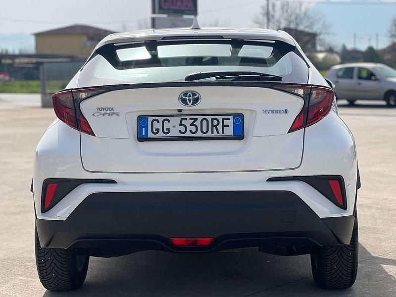 Usata Toyota C-HR Active 122 CV (89 kW) 2021 Other SUV
