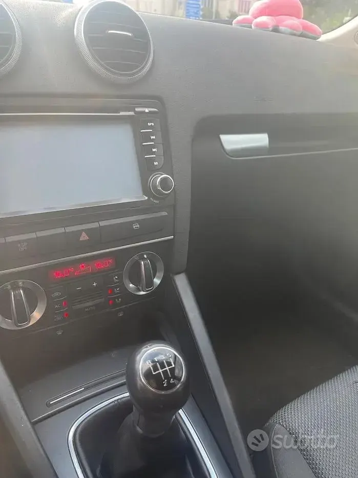 Usata Audi A3 105 CV (77 kW) 2009 Bluazzurro Utilitaria