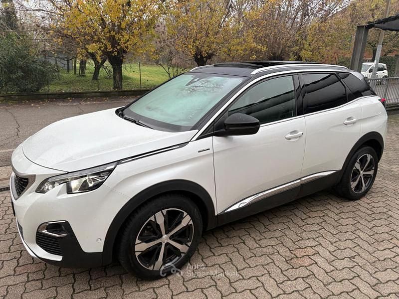 Bianco Usata 2018 Peugeot 3008 GT-line SUV | 14.400 € (Cara) - Immagine 1/4