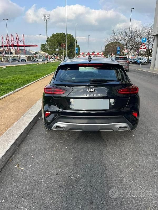 Usata Kia XCeed Style 115 CV (84 kW) 2019 Nero SUV