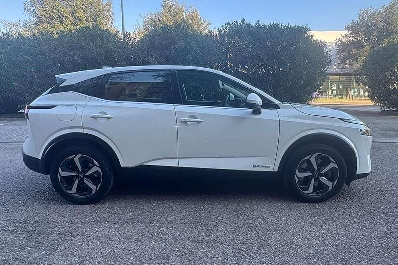 Usata Nissan Qashqai 158 CV (116 kW) 2023 Grigio SUV