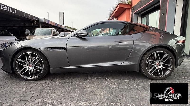 Usata Jaguar F-Type 340 CV (250 kW) 2017 Grigio Coupé